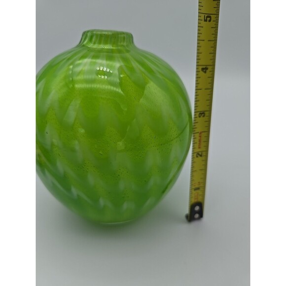 Hand Blown Art Glass Oil Lamp Chartreuse Green Swirl No Wick 4.5" Tall Heavy - Picture 9 of 10